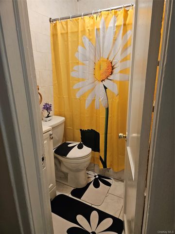 145-08 Arlington Terrace, Jamaica, NY 11435