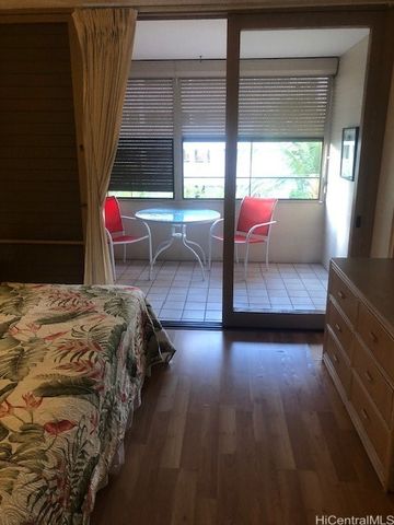 1720 Ala Moana Boulevard 705A, Honolulu, HI 96815