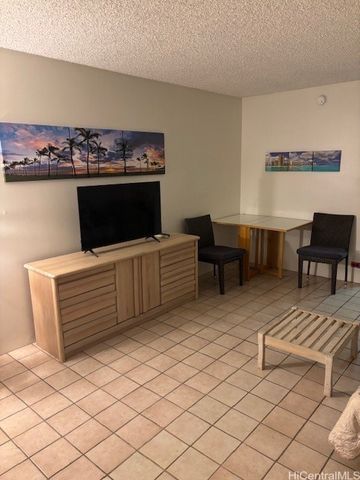 1720 Ala Moana Boulevard 705A, Honolulu, HI 96815