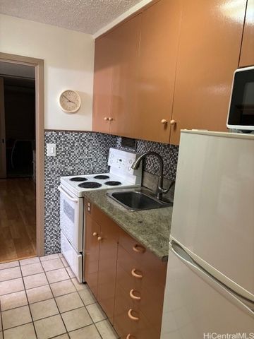1720 Ala Moana Boulevard 705A, Honolulu, HI 96815
