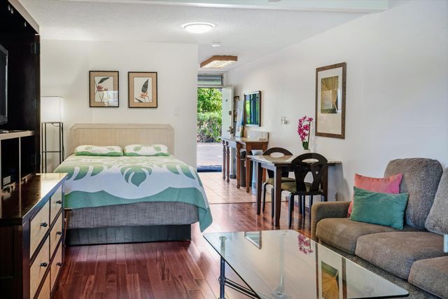 715 S Kihei Rd Apt 120, Kihei, HI 96753