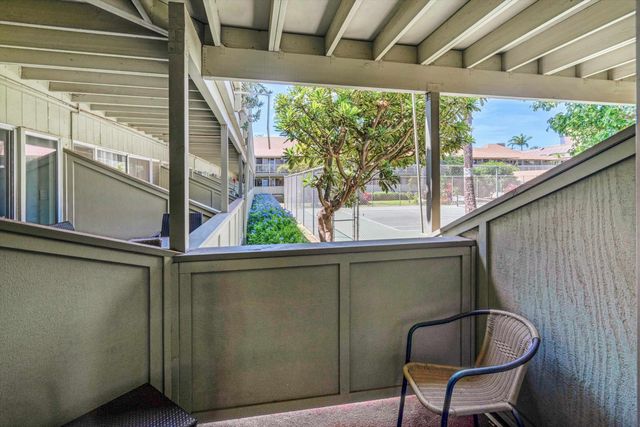 715 S Kihei Rd Apt 120, Kihei, HI 96753