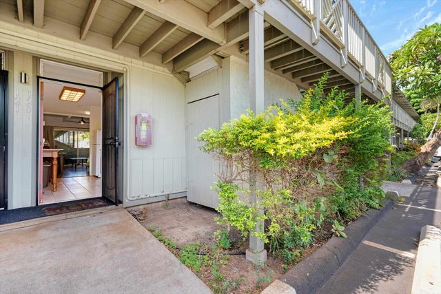 715 S Kihei Rd Apt 120, Kihei, HI 96753