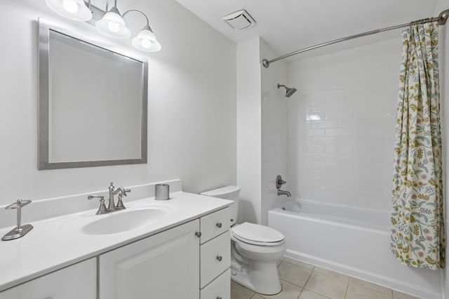 4222 Higdon Dr, Murfreesboro, TN 37128