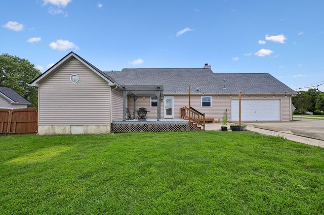 4222 Higdon Dr, Murfreesboro, TN 37128