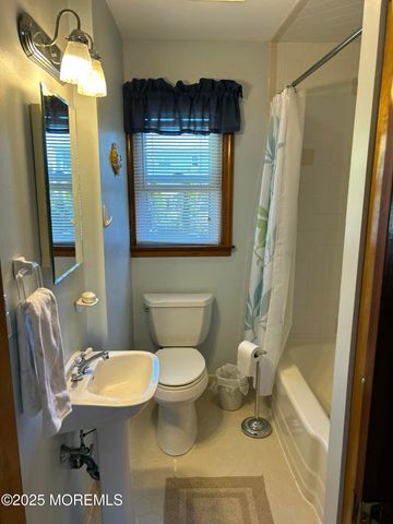203 Princeton Avenue, Point Pleasant Beach, NJ 08742