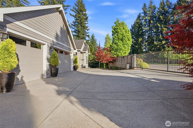 3011 NW Lake Road, Camas, WA 98607