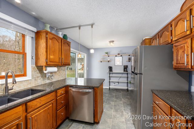 2972 W Fruitport Road, Fruitport Twp, MI 49415