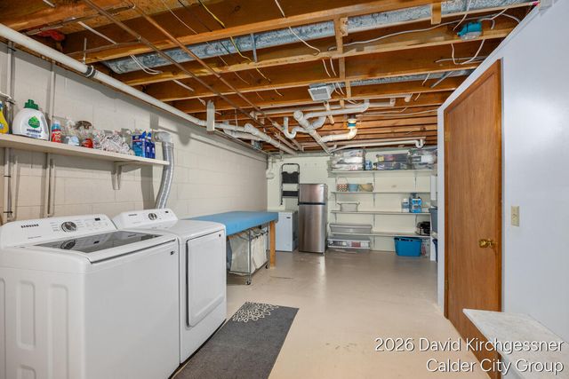 2972 W Fruitport Road, Fruitport Twp, MI 49415