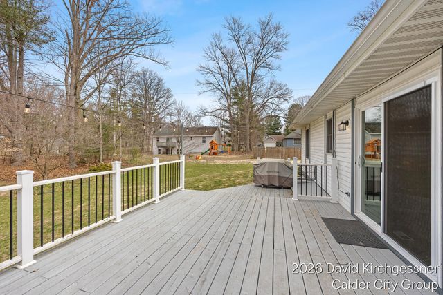 2972 W Fruitport Road, Fruitport Twp, MI 49415