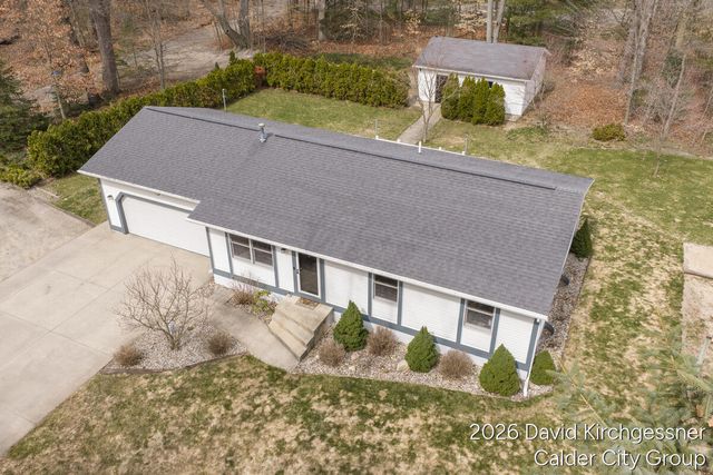 2972 W Fruitport Road, Fruitport Twp, MI 49415