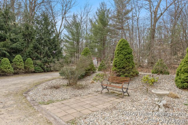 2972 W Fruitport Road, Fruitport Twp, MI 49415