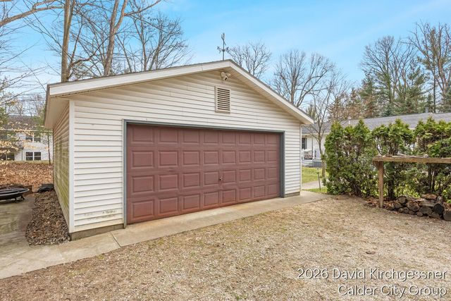 2972 W Fruitport Road, Fruitport Twp, MI 49415
