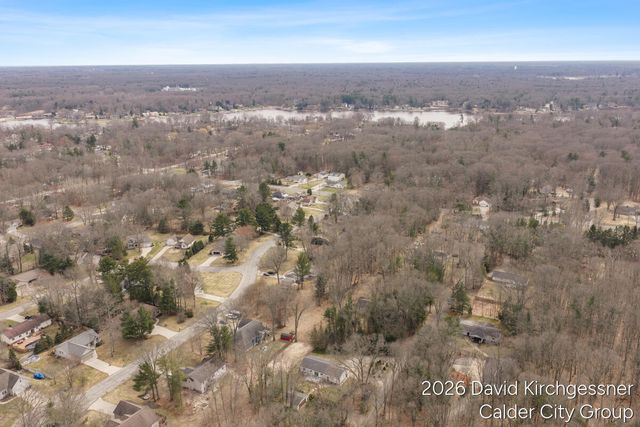 2972 W Fruitport Road, Fruitport Twp, MI 49415