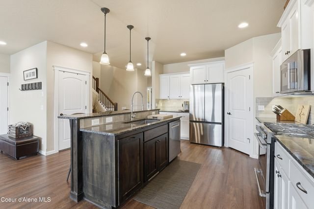 15465 N Pristine CIR, Rathdrum, ID 83858