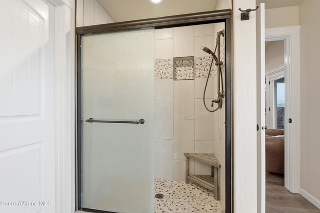 15465 N Pristine CIR, Rathdrum, ID 83858