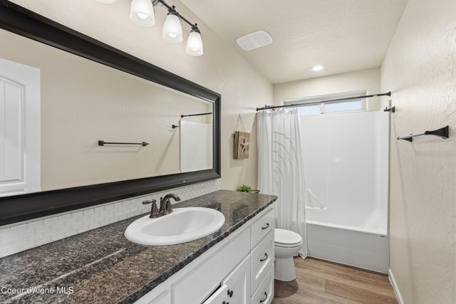 15465 N Pristine CIR, Rathdrum, ID 83858