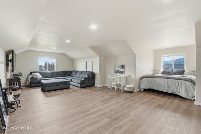 15465 N Pristine CIR, Rathdrum, ID 83858