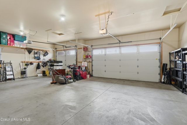 15465 N Pristine CIR, Rathdrum, ID 83858