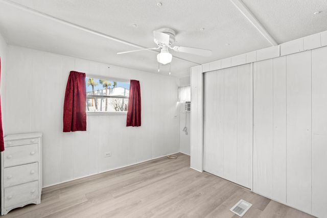 8949 Oak Street, Boynton Beach, FL 33436