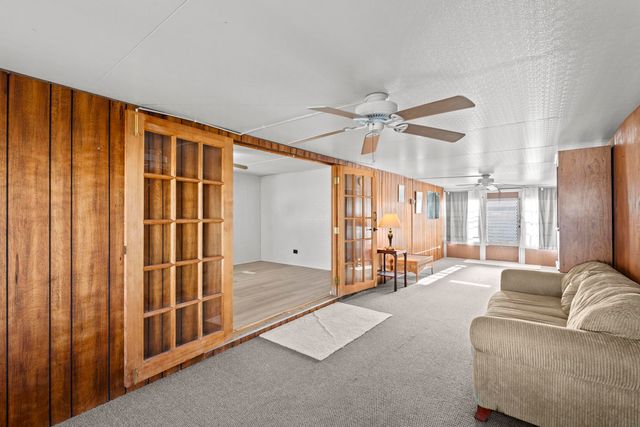 8949 Oak Street, Boynton Beach, FL 33436