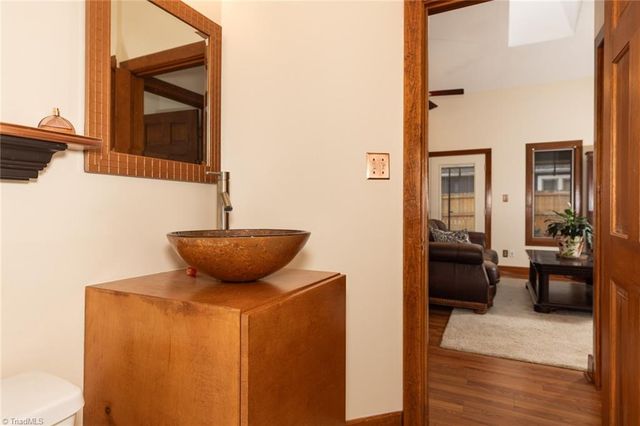 4204 Sunburst Drive, High Point, NC 27265