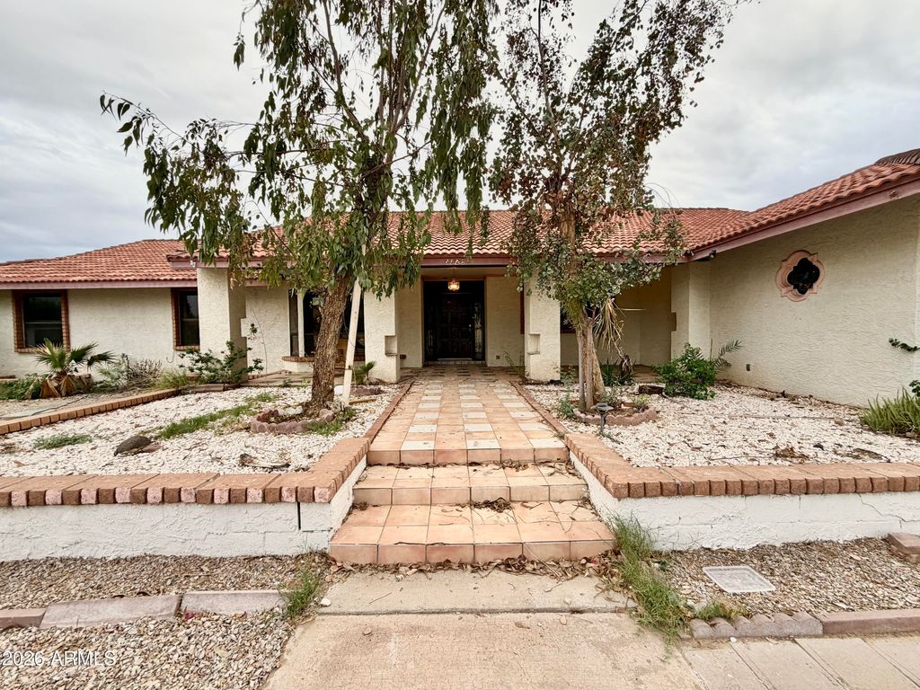 6723 W SCHMIDT Street, Glendale, AZ 85308 — photo 2