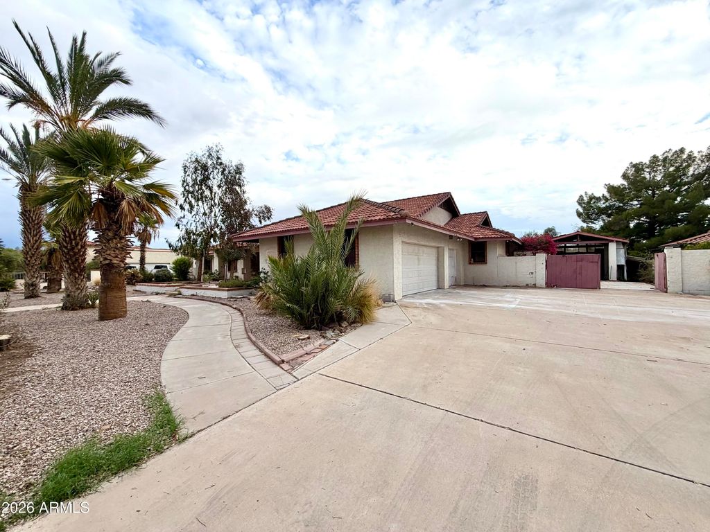 6723 W SCHMIDT Street, Glendale, AZ 85308 — photo 3