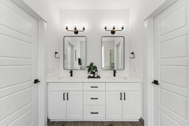 8303 Springwood Creek Lane, Houston, TX 77055