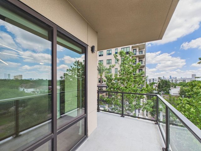 929 Westcott Street 542, Houston, TX 77007