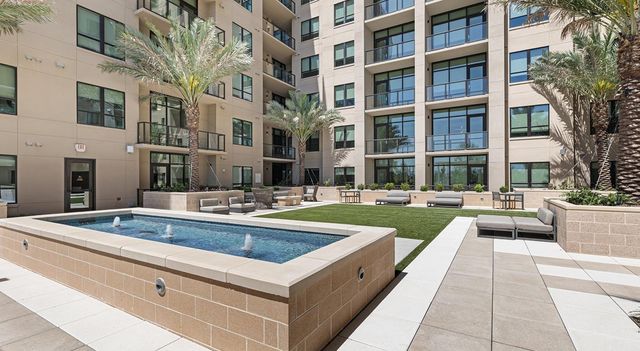 929 Westcott Street 542, Houston, TX 77007