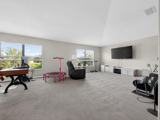 24215 WELDON DRIVE, Eustis, FL 32736