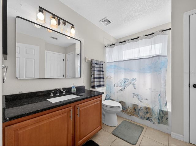 24215 WELDON DRIVE, Eustis, FL 32736
