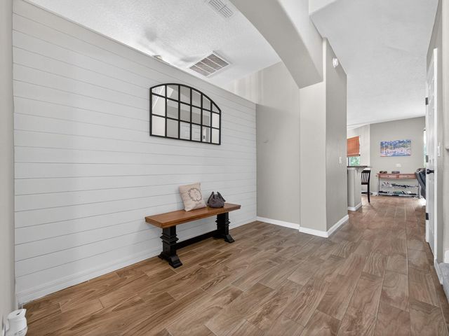 24215 WELDON DRIVE, Eustis, FL 32736