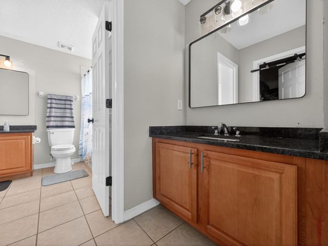 24215 WELDON DRIVE, Eustis, FL 32736
