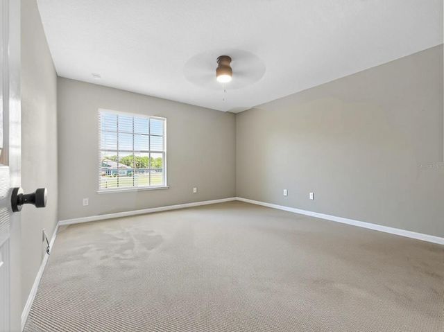 24215 WELDON DRIVE, Eustis, FL 32736