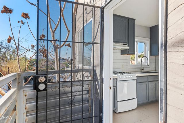 1488 W Sunset Boulevard 1486, Los Angeles, CA 90026