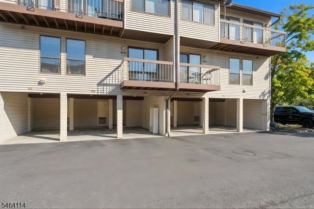 3404 Richmond Ct, Hillsborough Twp., NJ 08844