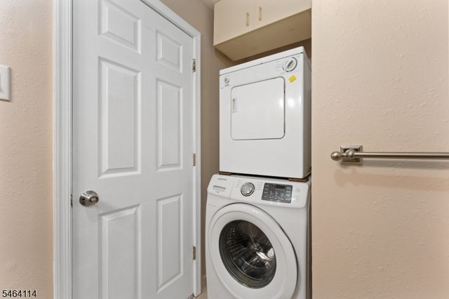 3404 Richmond Ct, Hillsborough Twp., NJ 08844
