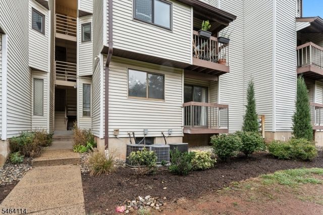 3404 Richmond Ct, Hillsborough Twp., NJ 08844