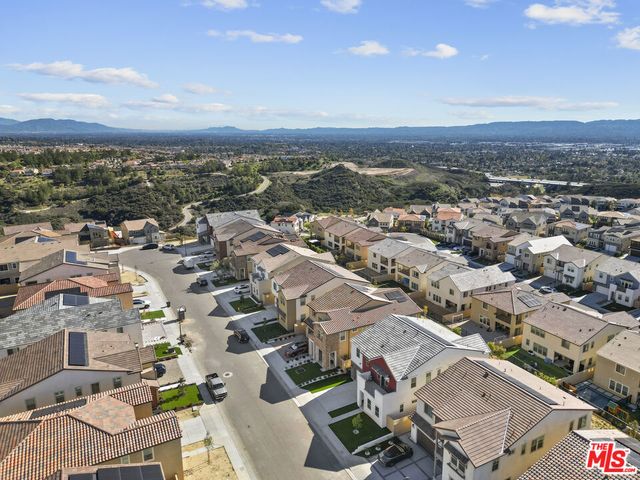 21230 W Wildflower Way, Chatsworth, CA 91311