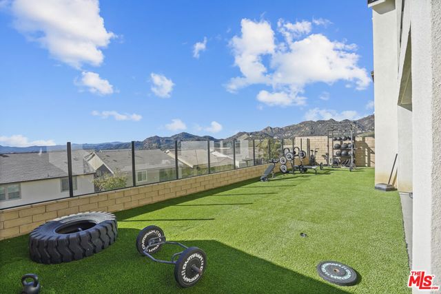 21230 W Wildflower Way, Chatsworth, CA 91311