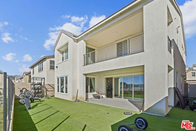 21230 W Wildflower Way, Chatsworth, CA 91311