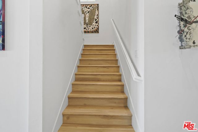 21230 W Wildflower Way, Chatsworth, CA 91311