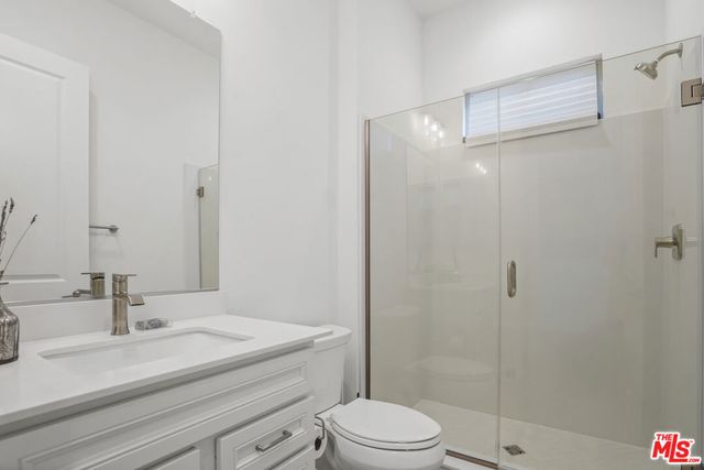 21230 W Wildflower Way, Chatsworth, CA 91311