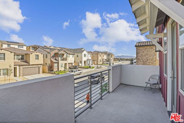 21230 W Wildflower Way, Chatsworth, CA 91311