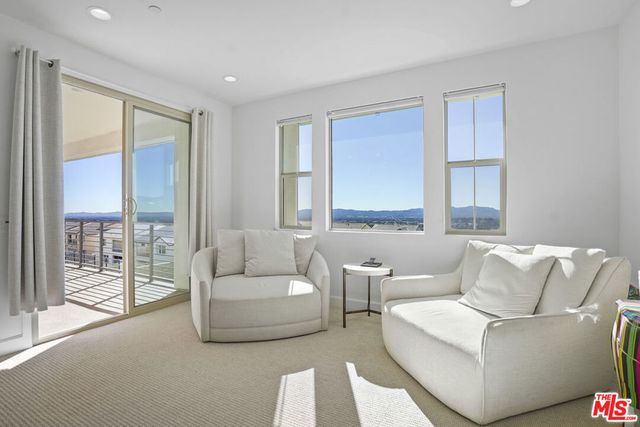 21230 W Wildflower Way, Chatsworth, CA 91311