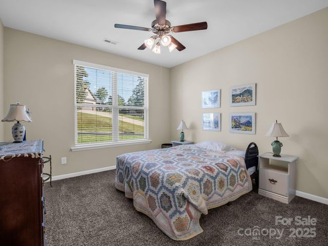 261 Glendower Lane, Chesnee, SC 29323