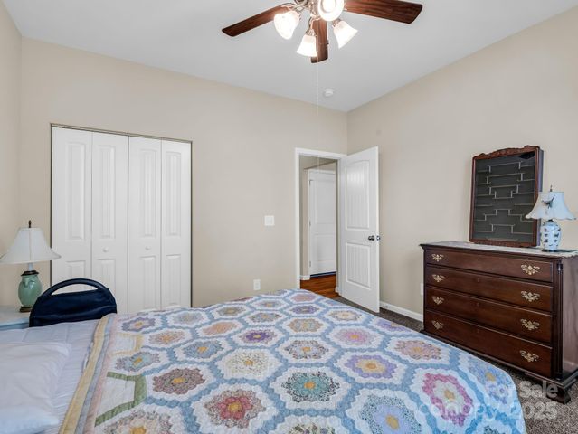 261 Glendower Lane, Chesnee, SC 29323