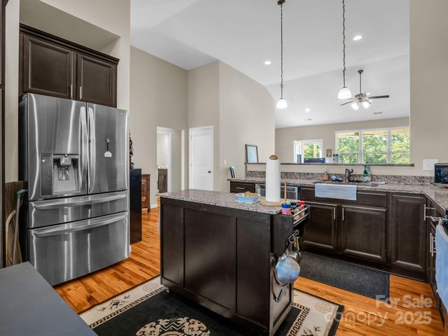 261 Glendower Lane, Chesnee, SC 29323